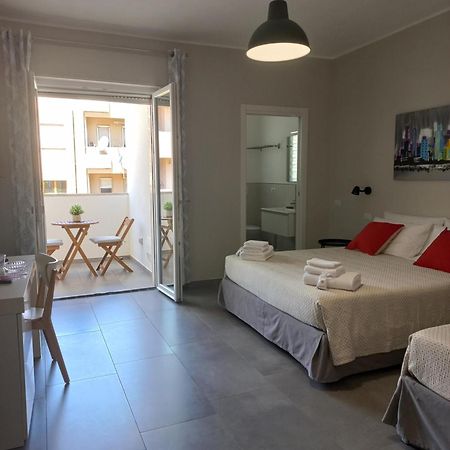 Viariva Rooms Cagliari Eksteriør bilde
