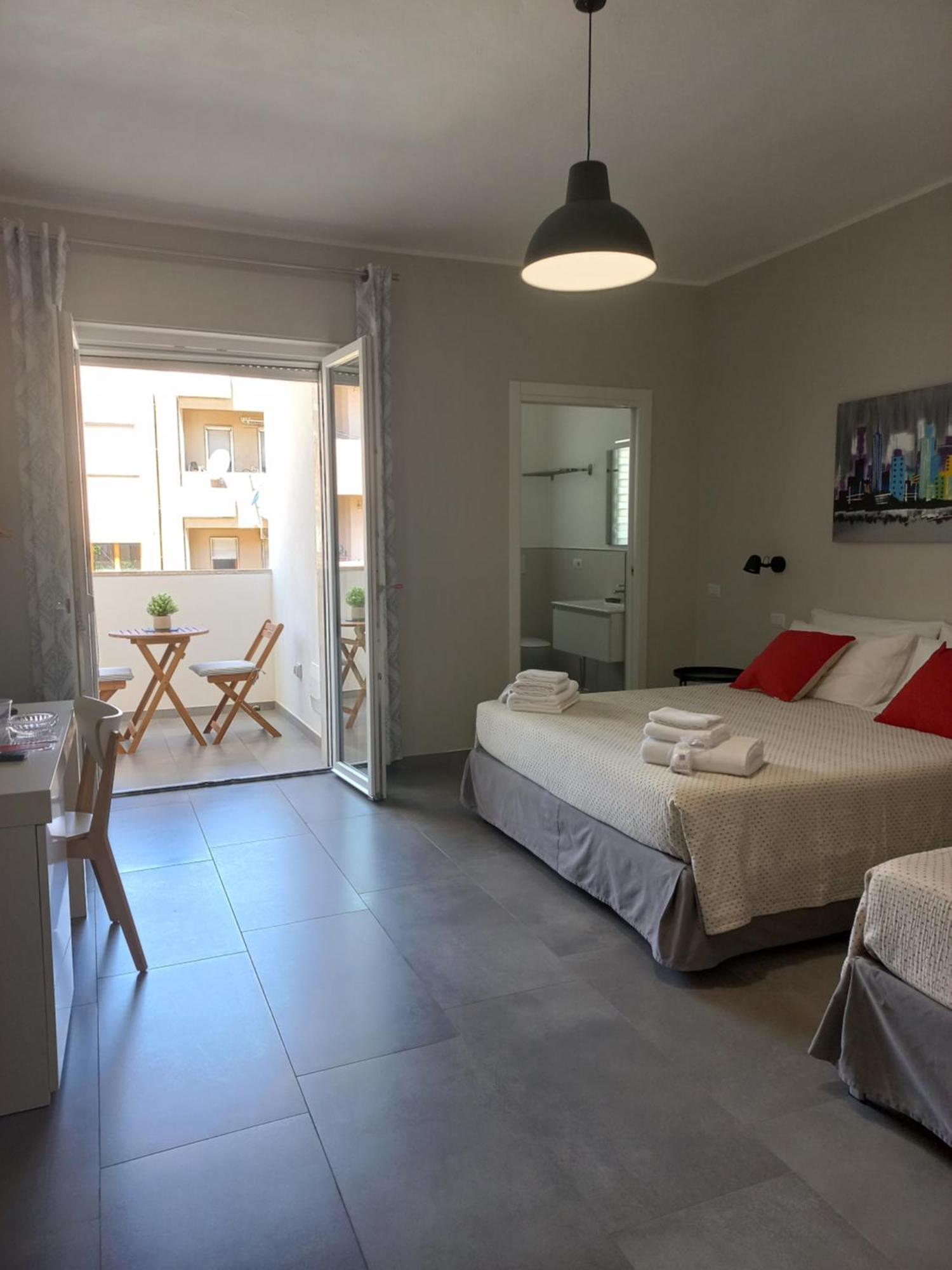 Viariva Rooms Cagliari Eksteriør bilde