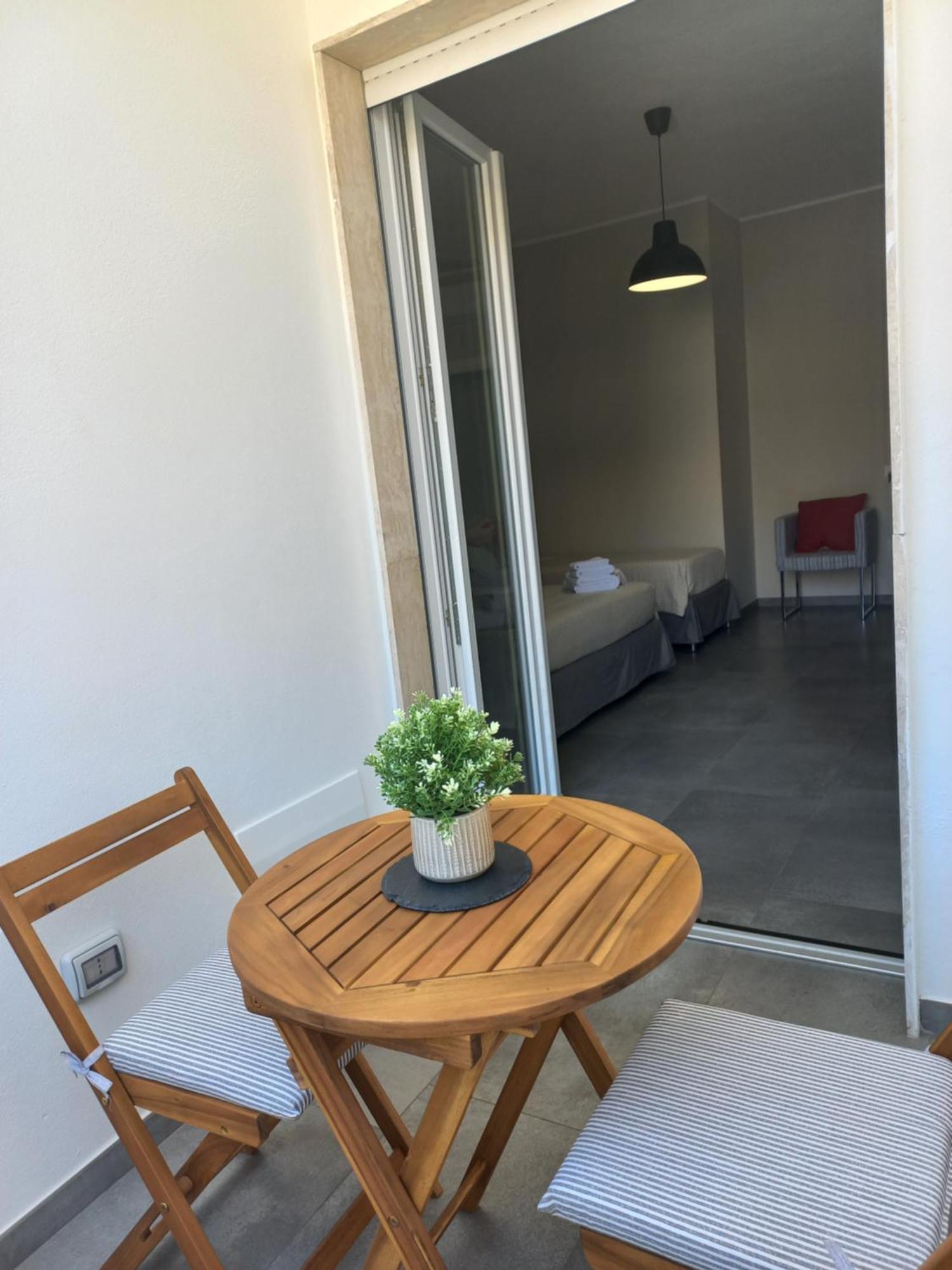 Viariva Rooms Cagliari Eksteriør bilde